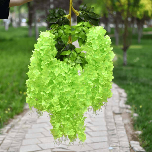 The artificial Wisteria garland is evergreen & the silky leaves are dense & will not easily be damaged or faded. These garlands for residential decoration.