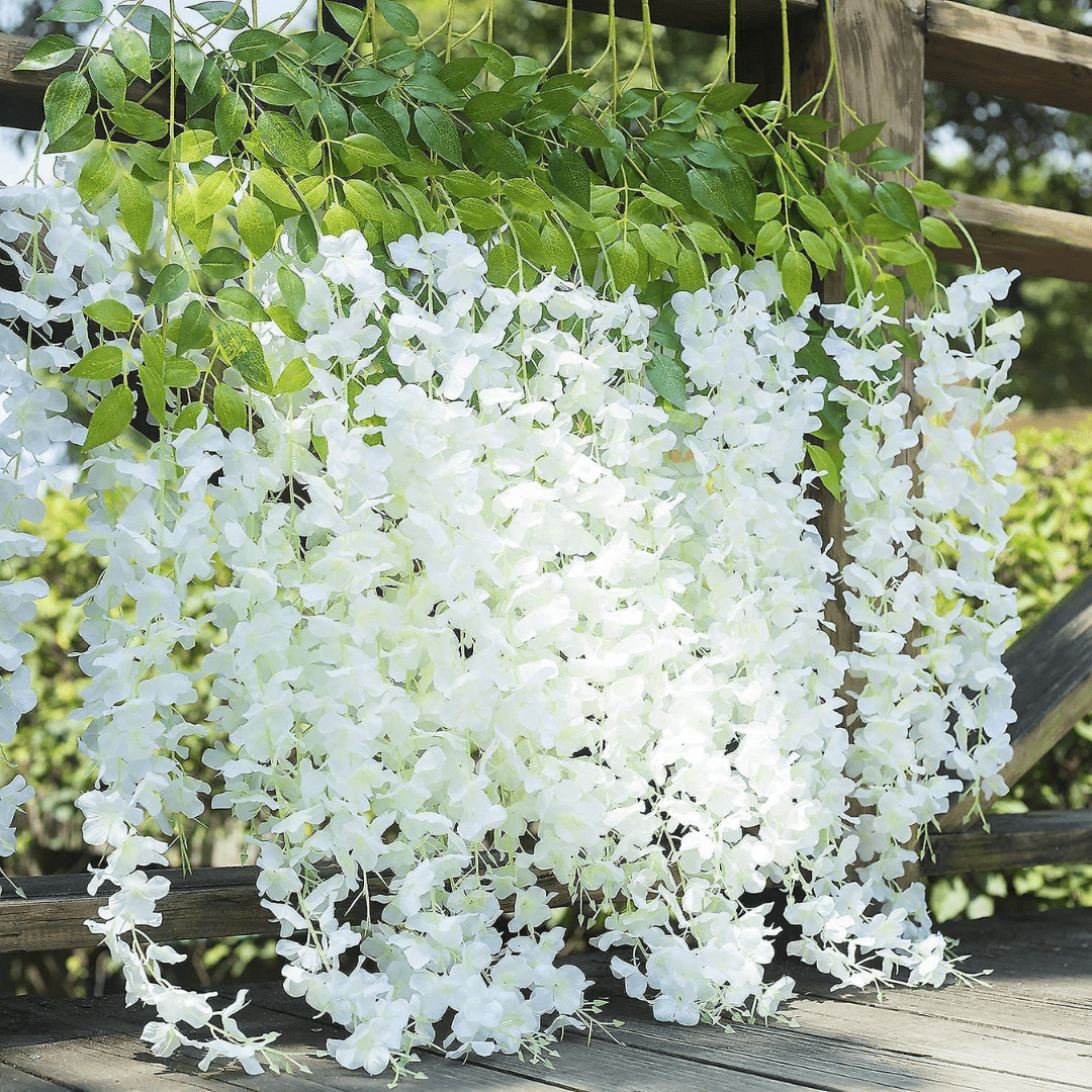 The artificial Wisteria garland is evergreen & the silky leaves are dense & will not easily be damaged or faded. These garlands for residential decoration.