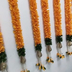Gajra Cutting Hanging Ladi Set Of 10 Pieces, Height 2 Feet