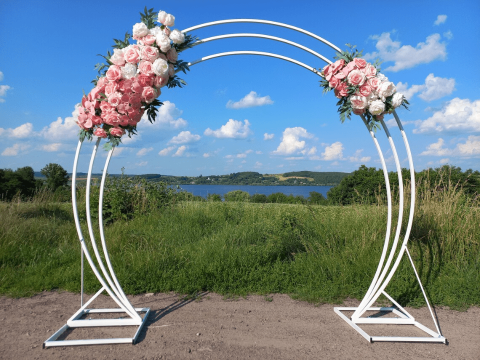 Entry Circle Stand