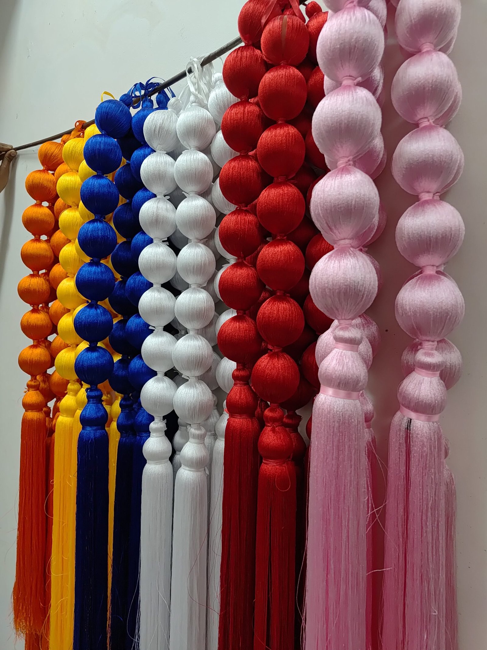 Silky Tassel Hanging Ladi Set Of 10 Piece Hanging Ladi, Height 4 Feet - Image 2